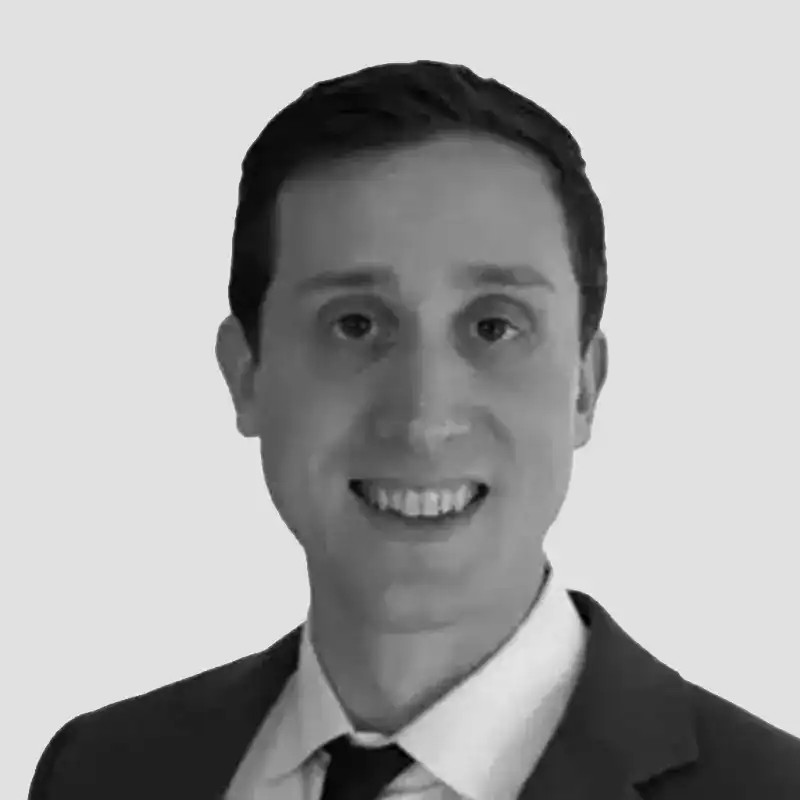 Alex_Rakow_headshot